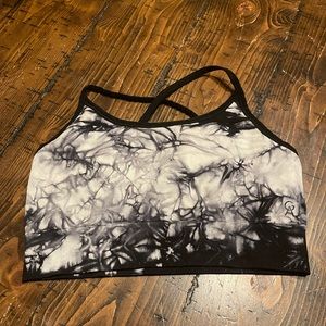 Good American black & white tie dye athletic bra